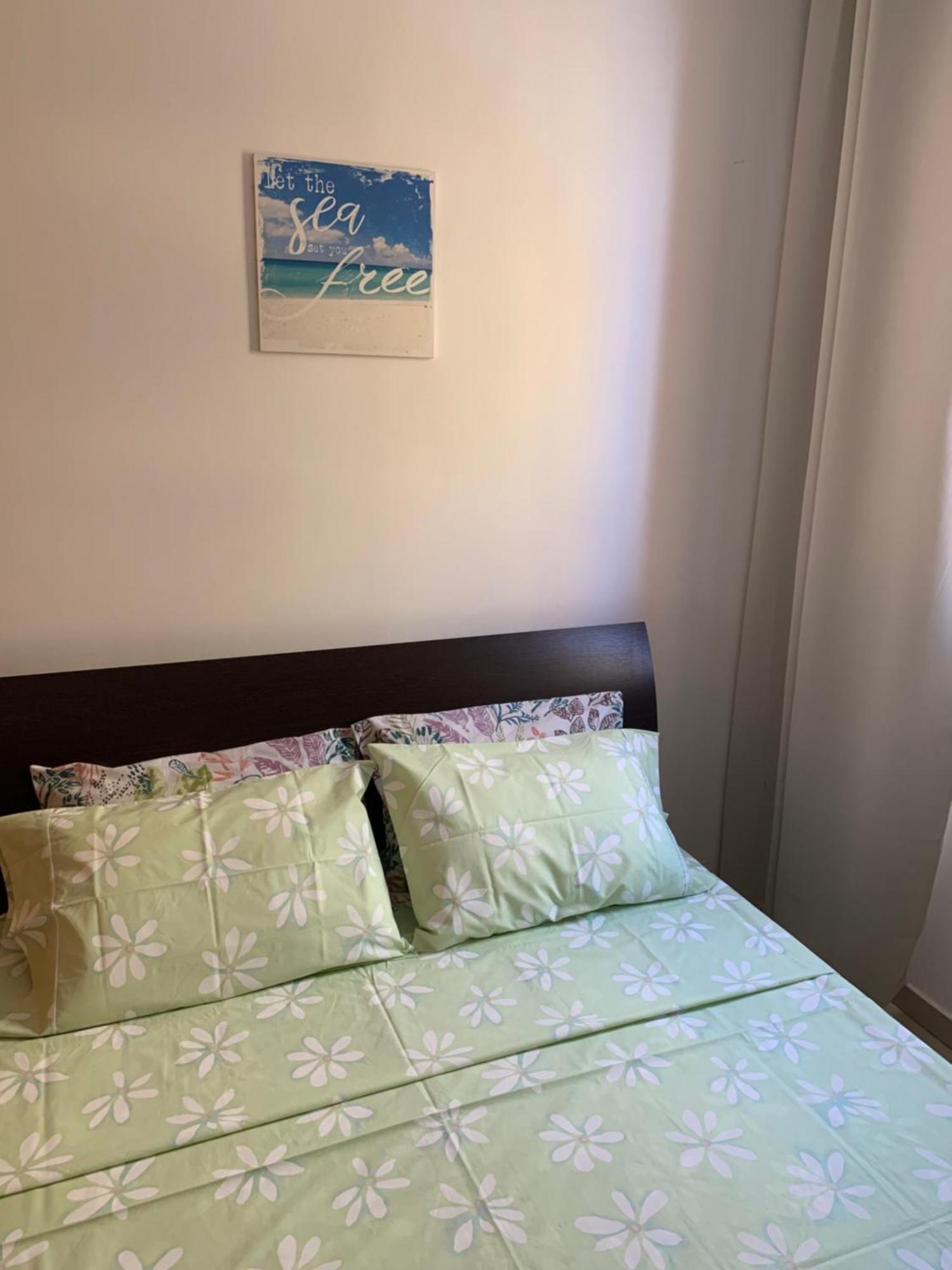 Vip Resort Apartment On Makenzie Beach Ларнака Екстер'єр фото